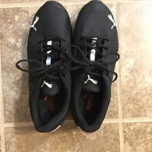 Puma Men's Black and White Athletic Shoes